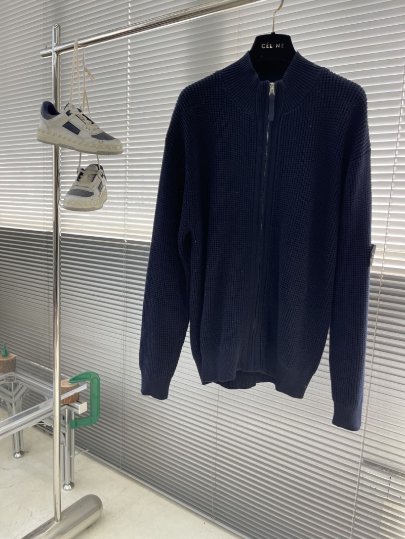 STONE ISLAND